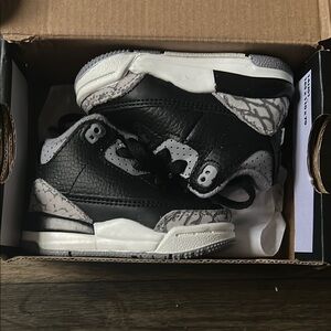 Jordan 3 retro black cement